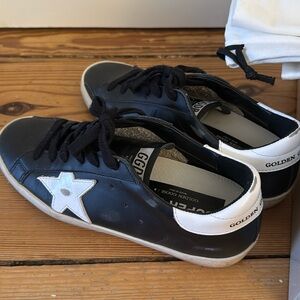 Golden goose - black/white classic 37